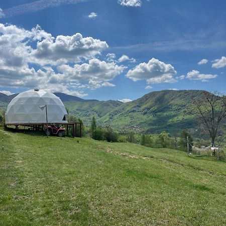 Starry Dome - Manta'S Retreat Glamping Cornereva Hotel Екстериор снимка