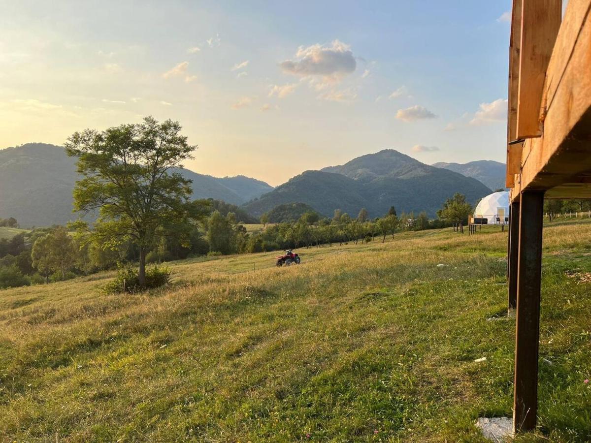 Starry Dome - Manta'S Retreat Glamping Cornereva Hotel Екстериор снимка