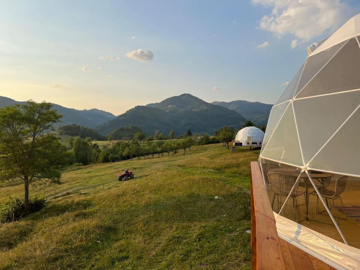 Starry Dome - Manta'S Retreat Glamping Cornereva Hotel Екстериор снимка