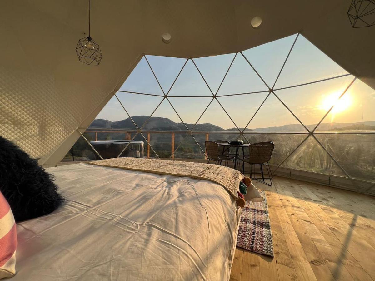 Starry Dome - Manta'S Retreat Glamping Cornereva Hotel Екстериор снимка