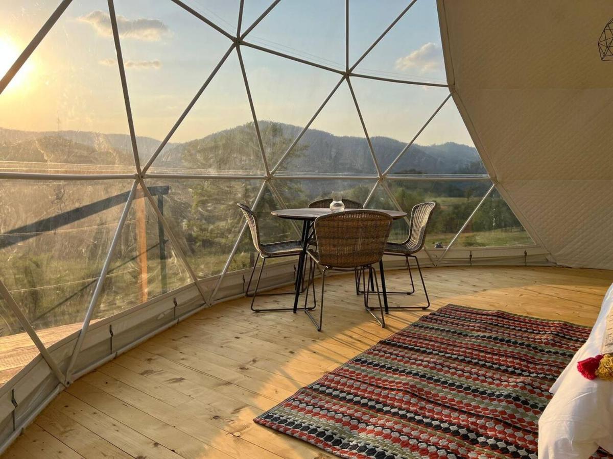 Starry Dome - Manta'S Retreat Glamping Cornereva Hotel Екстериор снимка