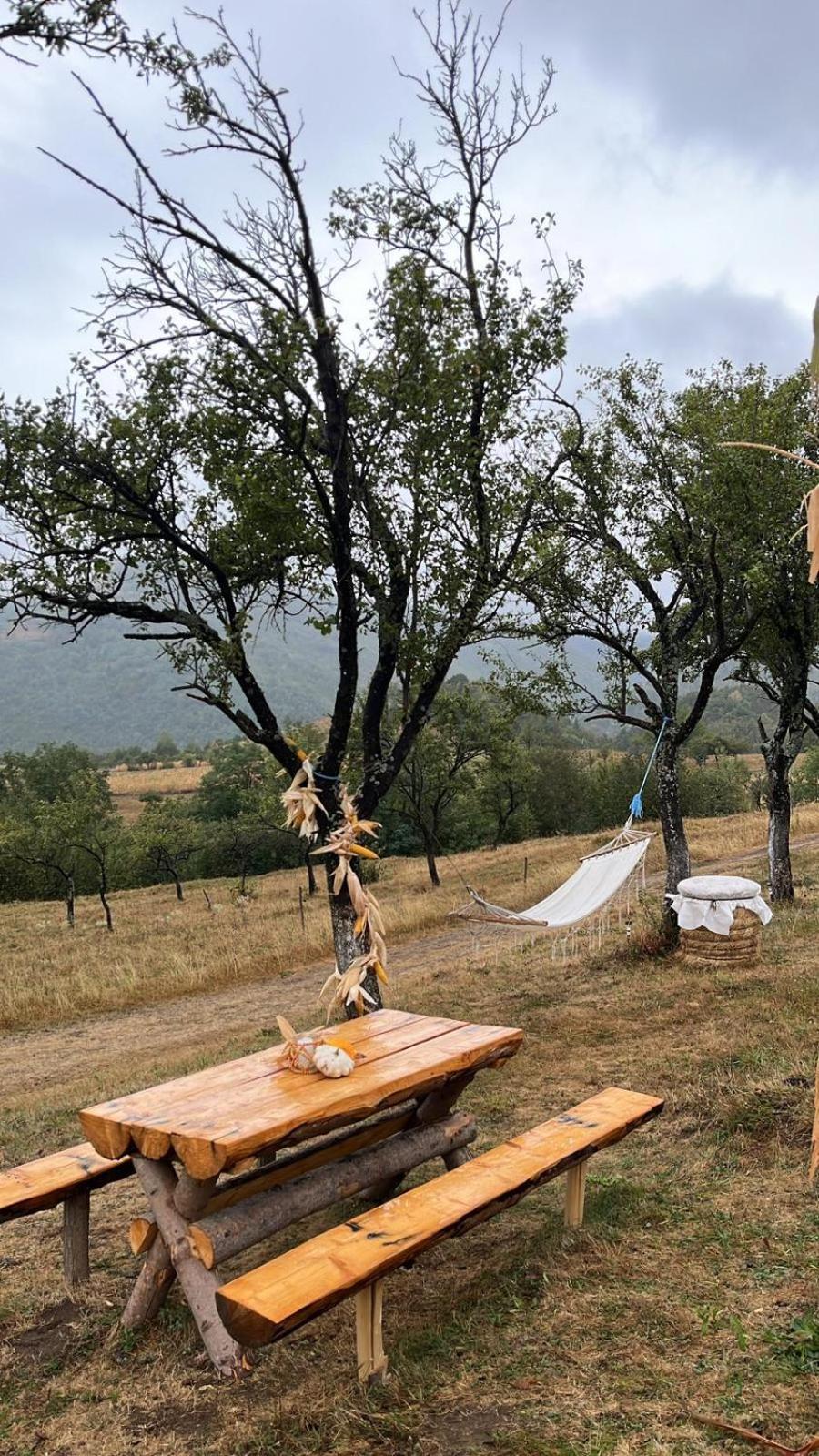 Starry Dome - Manta'S Retreat Glamping Cornereva Hotel Екстериор снимка